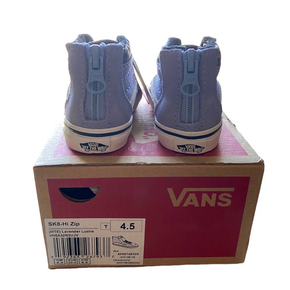 Vans - Picture 3 of 3